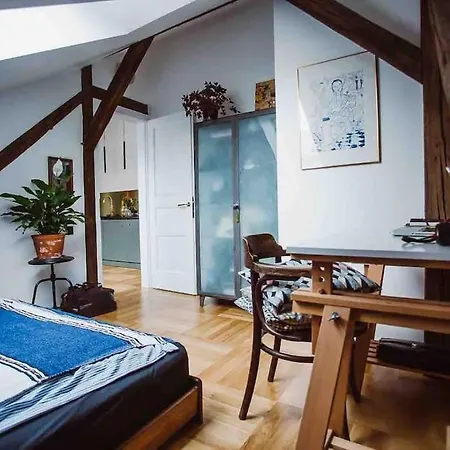 Apartment Happy Moments